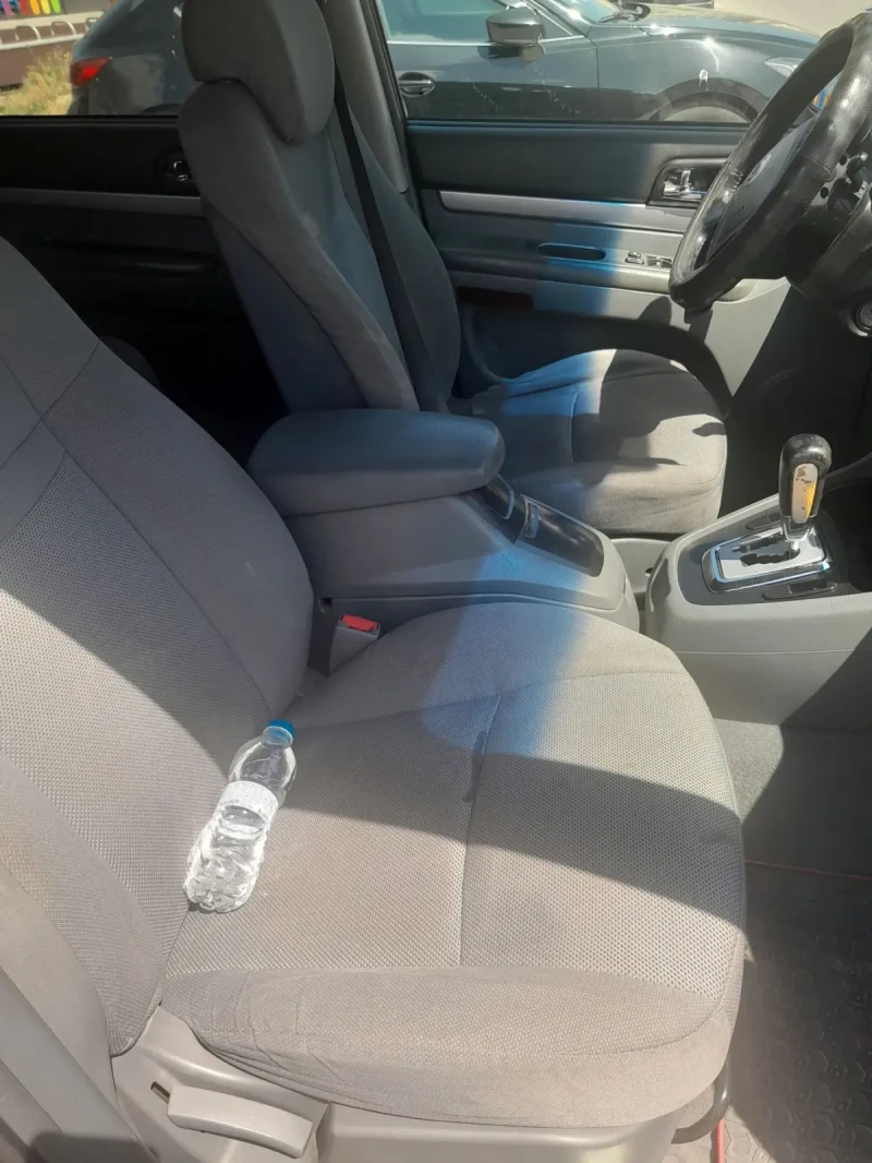 SsangYong Rodius 2.7cdi, снимка 5 - Автомобили и джипове - 50988079