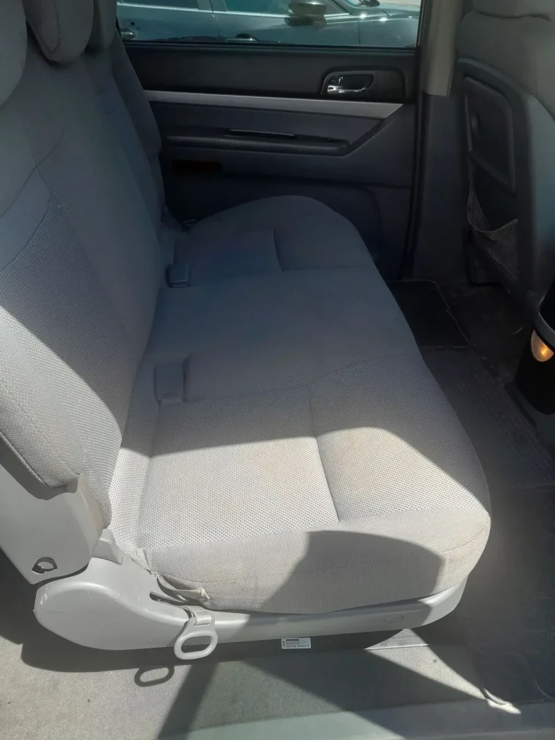 SsangYong Rodius 2.7cdi, снимка 6 - Автомобили и джипове - 50988079