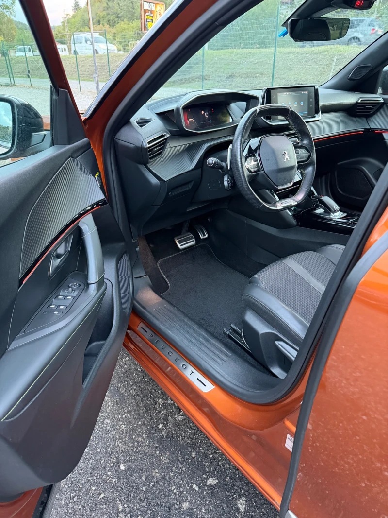 Peugeot 2008 Сервизна Книжка, GT-LINE, 3Di, Обслужена! Панорама, снимка 8 - Автомобили и джипове - 52028258