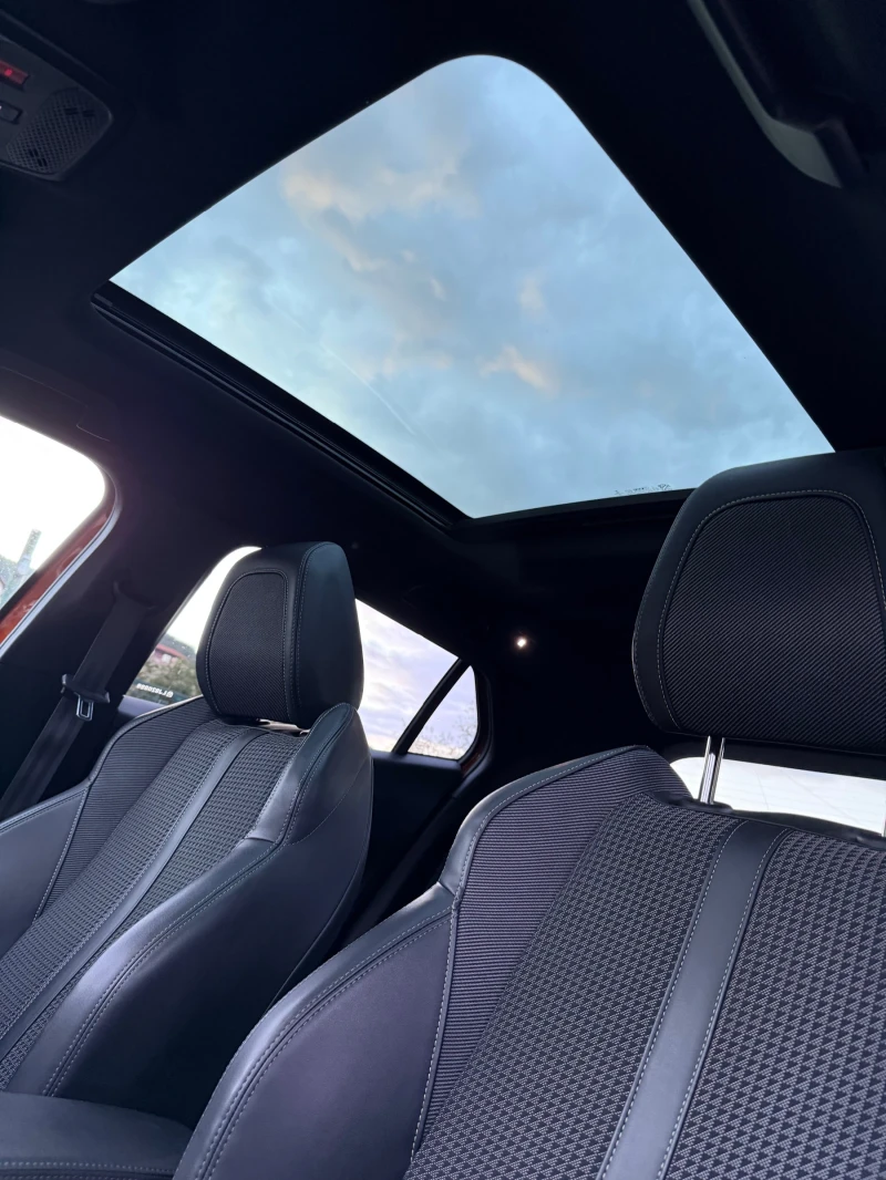Peugeot 2008 Сервизна Книжка, GT-LINE, 3Di, Обслужена! Панорама, снимка 12 - Автомобили и джипове - 52028258