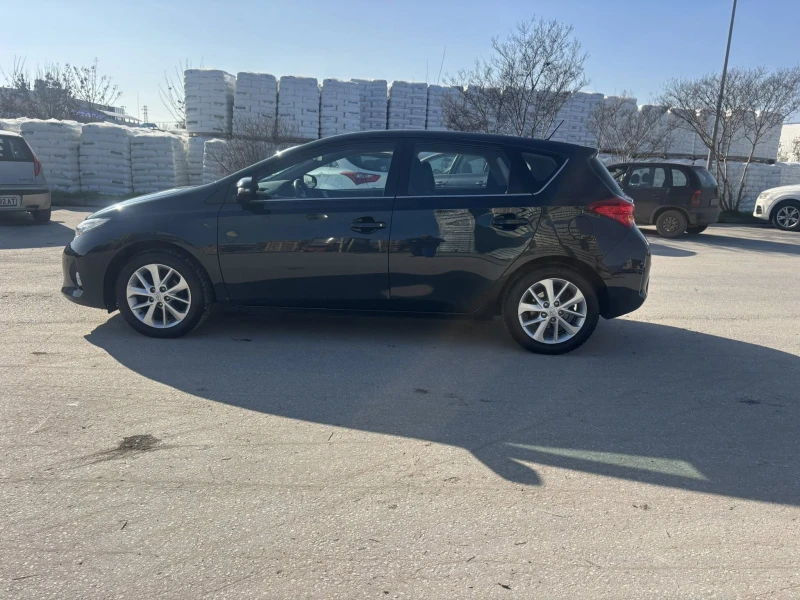 Toyota Auris 1.6 БЕНЗИН  EURO5, снимка 8 - Автомобили и джипове - 52807338