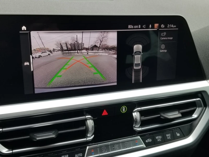 BMW 330 * NO ACCIDENT* SERVICE RECORDS* * NAV* CAMERA* ROO, снимка 12 - Автомобили и джипове - 52829619