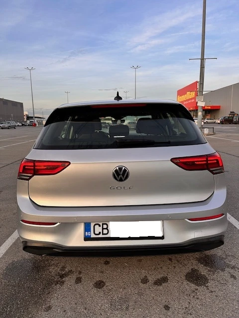 VW Golf 8 Life+ 2.0TDI automat - изображение 5