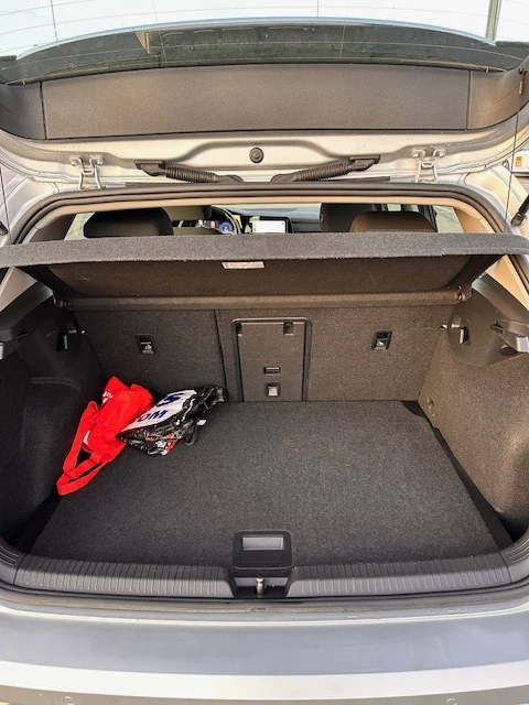 VW Golf 8 Life+ 2.0TDI automat - изображение 8