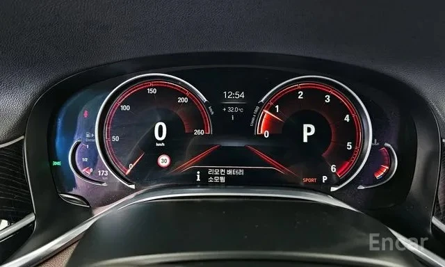 BMW 730 * LONG * ТЕЛЕВИЗОРИ* ДИСТРОНИК* 360* МАСАЖИ* DIGIT, снимка 8 - Автомобили и джипове - 54576429