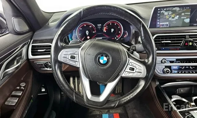 BMW 730 * LONG * ТЕЛЕВИЗОРИ* ДИСТРОНИК* 360* МАСАЖИ* DIGIT, снимка 7 - Автомобили и джипове - 54576429