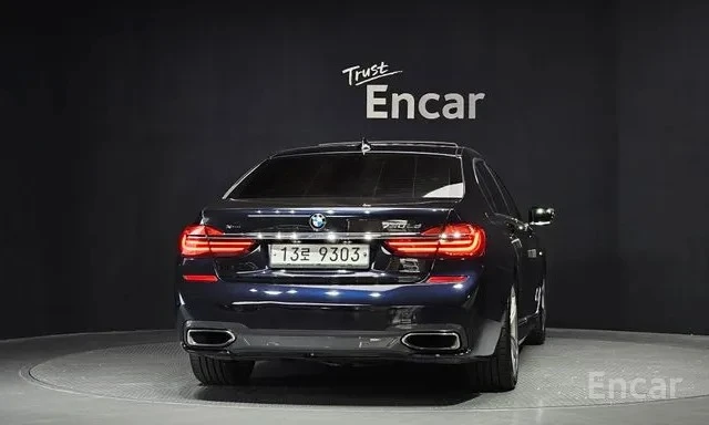 BMW 730 * LONG * ТЕЛЕВИЗОРИ* ДИСТРОНИК* 360* МАСАЖИ* DIGIT, снимка 4 - Автомобили и джипове - 54576429