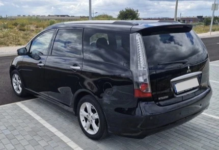Mitsubishi Grandis, снимка 2 - Автомобили и джипове - 56274144