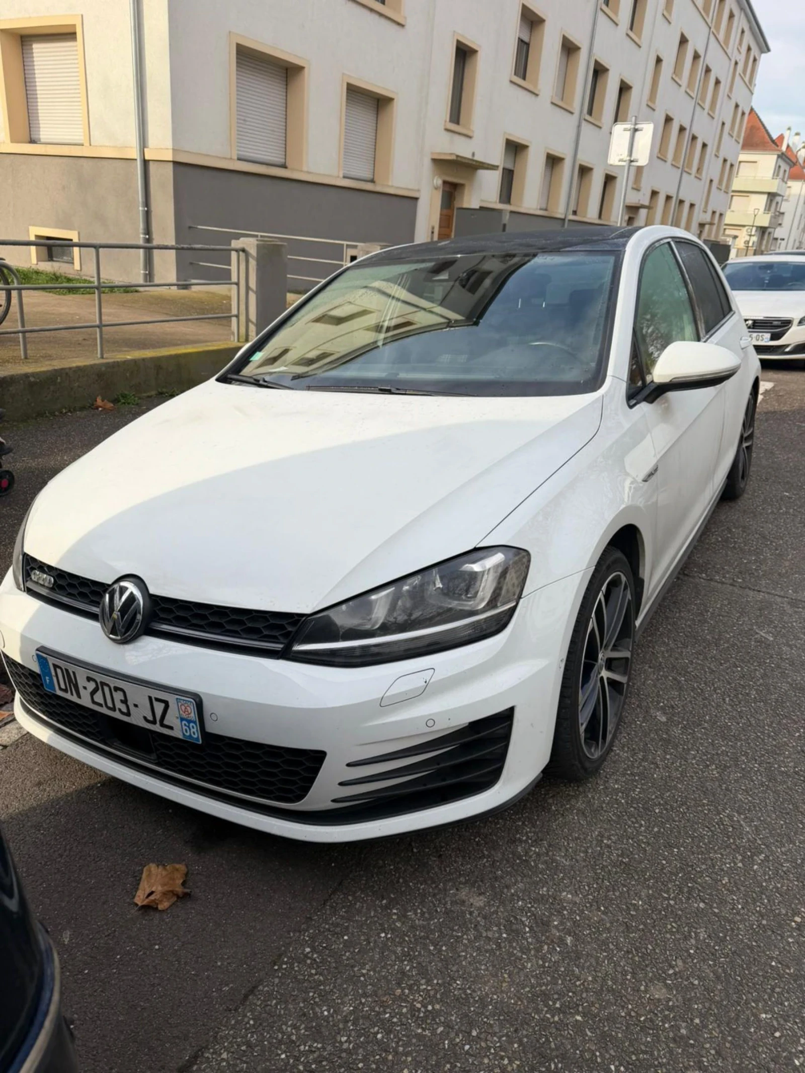 VW Golf 2.0TDI GTD FULL MAX ПАНОРАМА ДИСТРОНИК КЕЙЛЕС, снимка 1