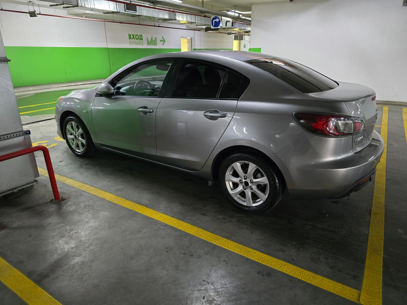 Mazda 3 1.6 CD - изображение 6