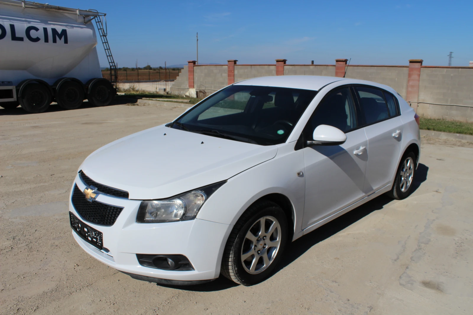 Chevrolet Cruze 1.7D  | Mobile.bg — изображение 17