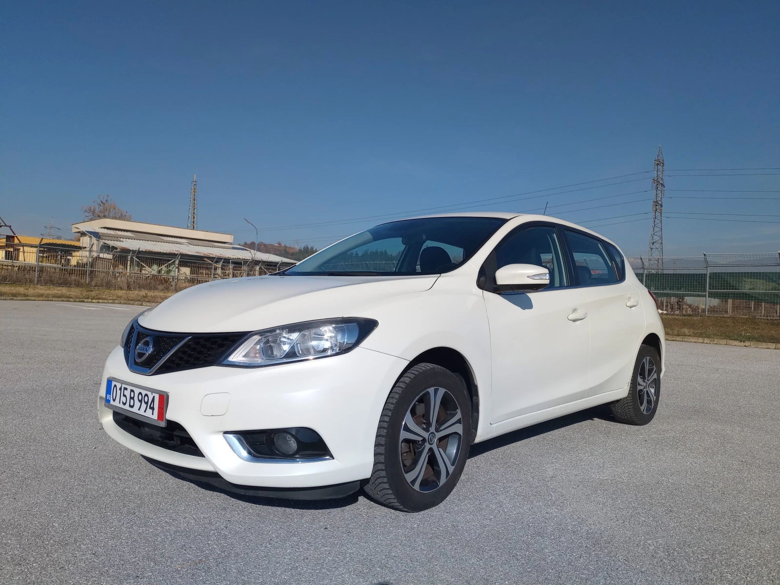 Nissan Pulsar 1.2 БЯЛА ПЕРЛА* KEYLESS GO* NAVI* CAMERA* EURO6 - изображение 4