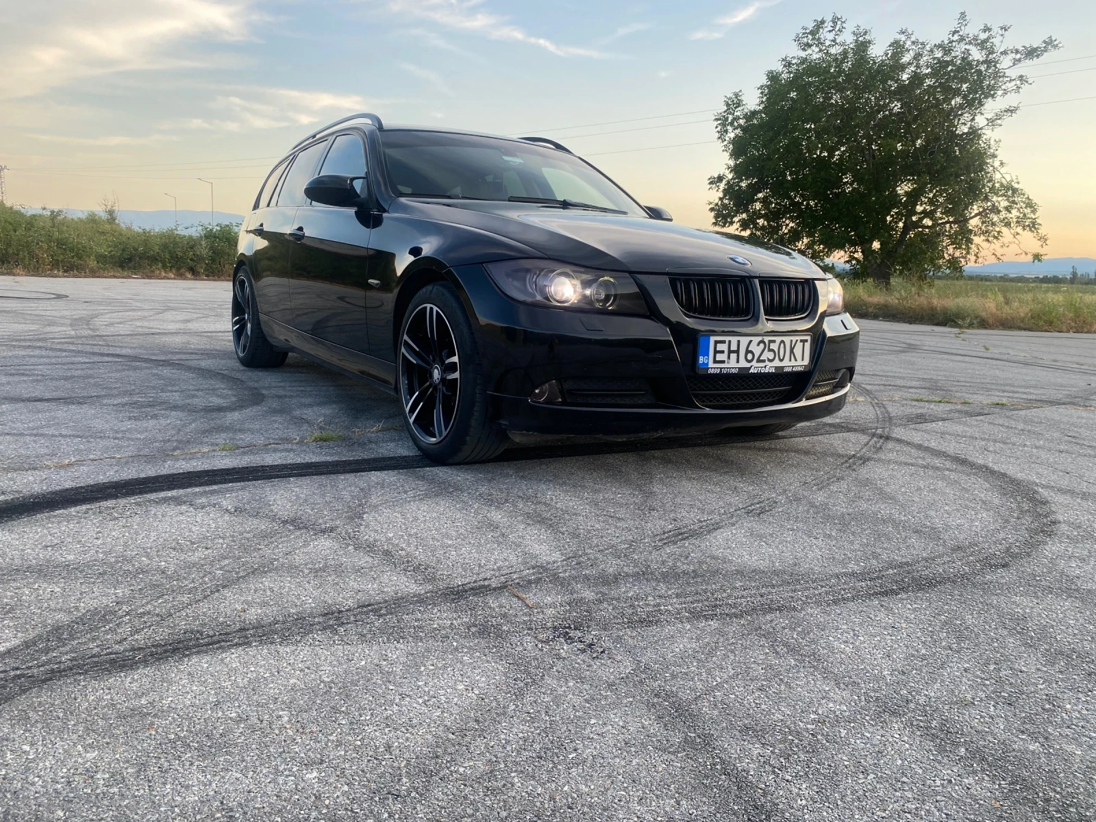 BMW 320  - изображение 2