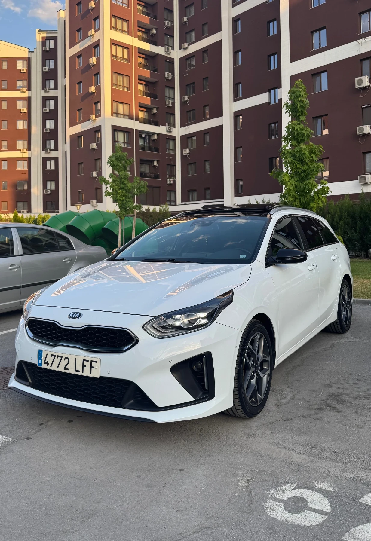 Kia Ceed 1.6 CRDI GT Line - изображение 3
