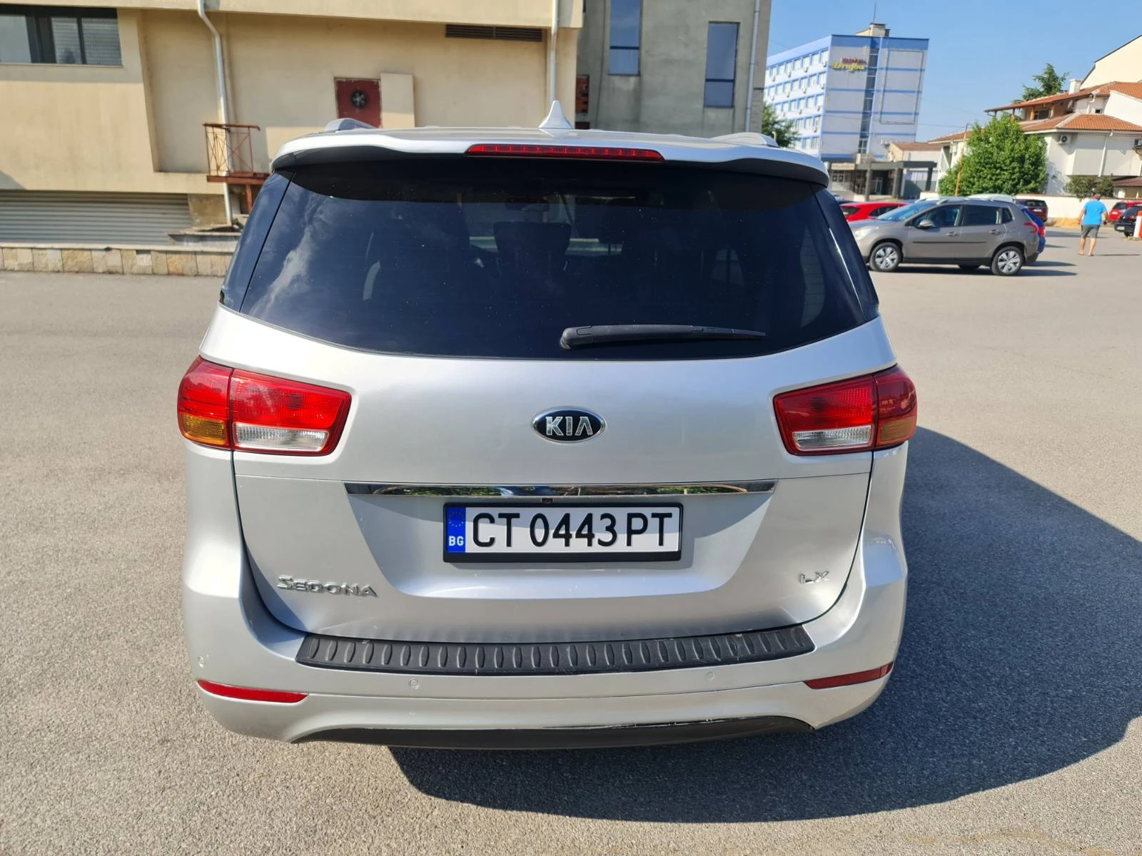 Kia Sedona 3.3 GDI/ГАЗ 7 местна - изображение 8