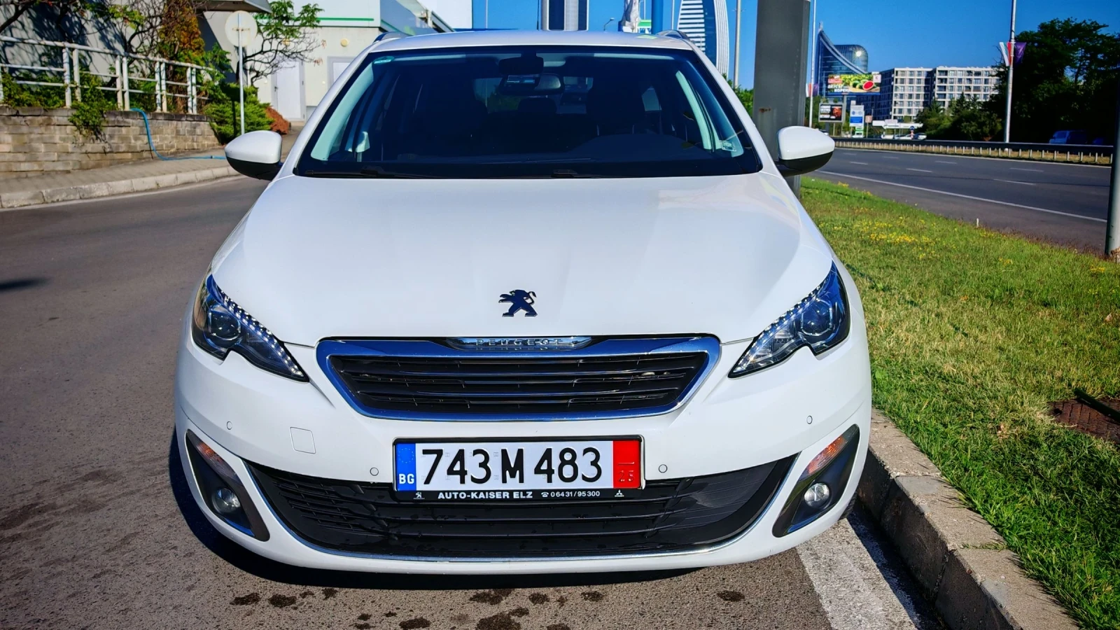 Peugeot 308 1.6HDI-120k.ТОП СЪСТОЯНИЕ СЕРВИЗНА КНИЖКА  - изображение 2