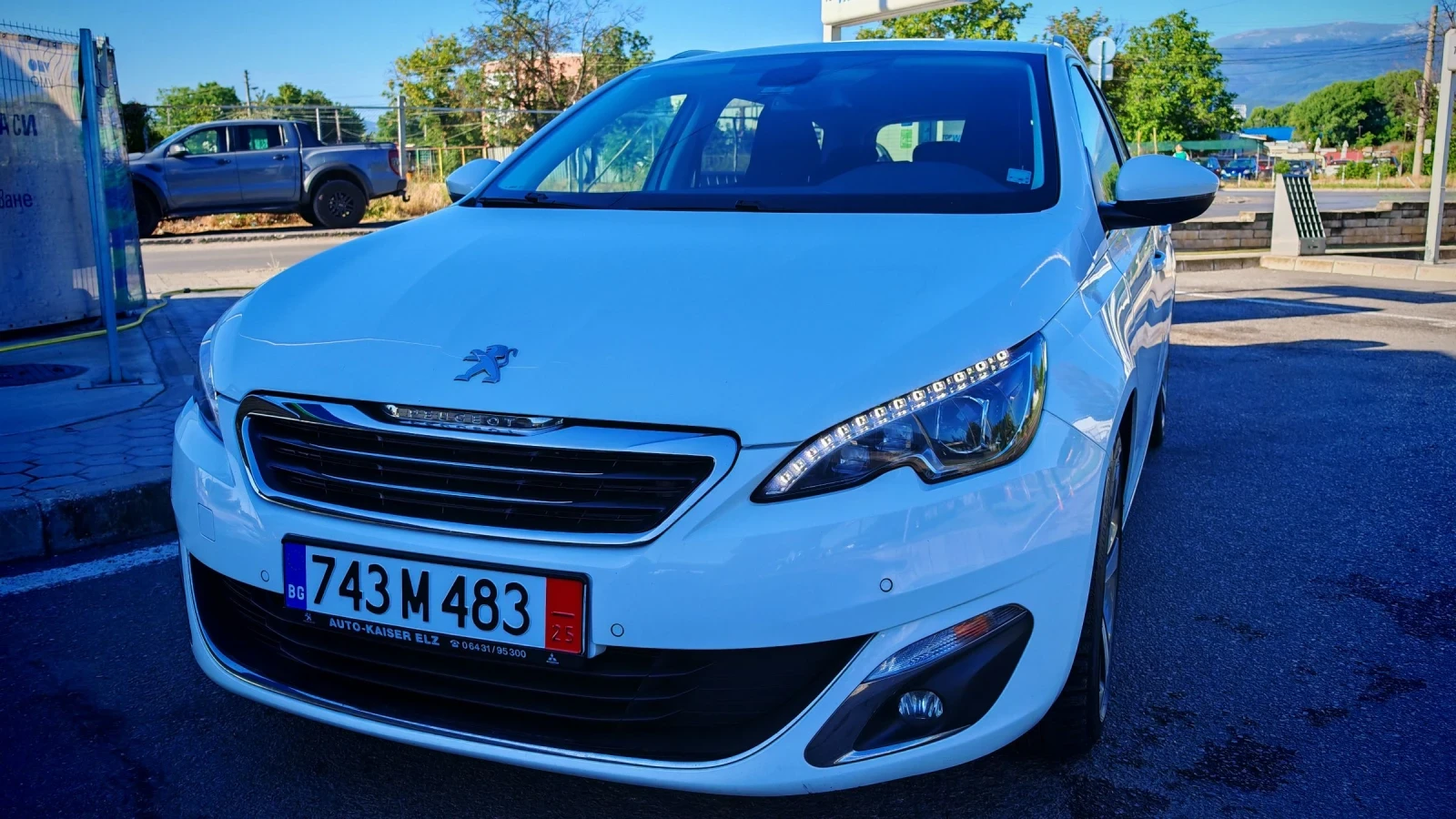 Peugeot 308 1.6HDI-120k.ТОП СЪСТОЯНИЕ СЕРВИЗНА КНИЖКА  - изображение 2