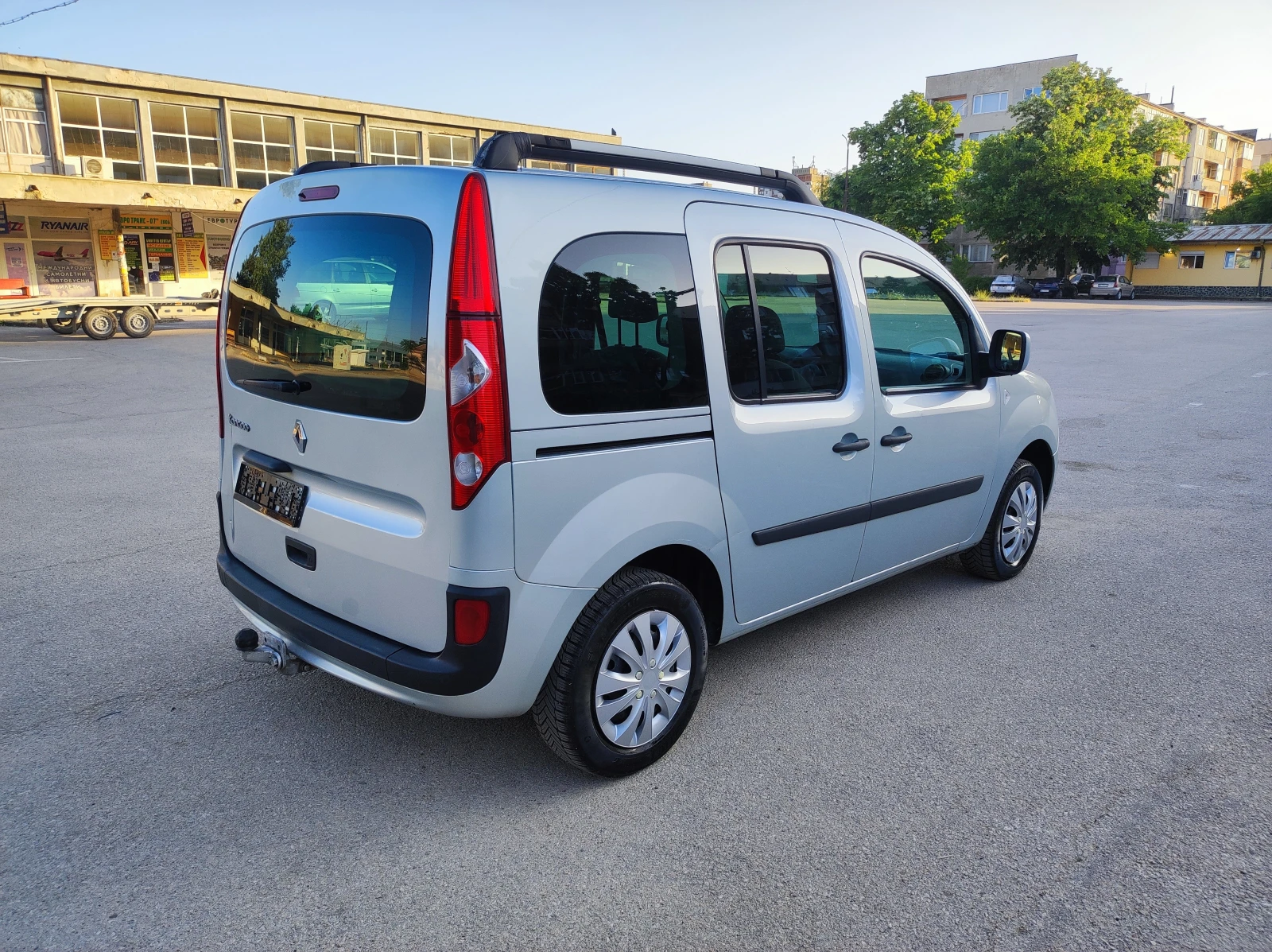 Renault Kangoo 1.5DCi 103к.с. Пътнически Евро5 - изображение 5