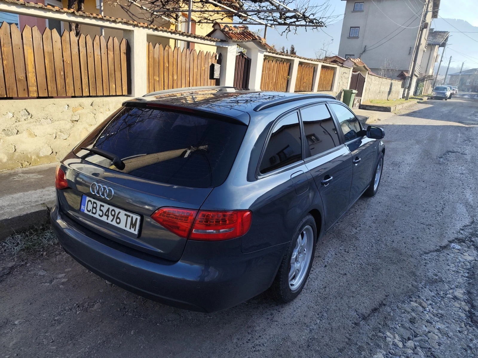 Audi A4 2.0TDI - изображение 7