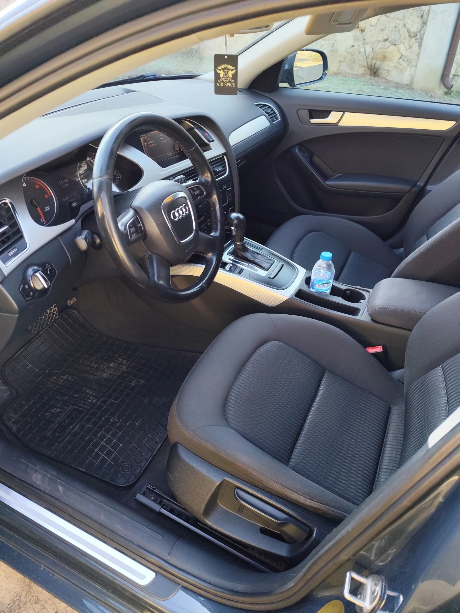 Audi A4 2.0TDI - изображение 3
