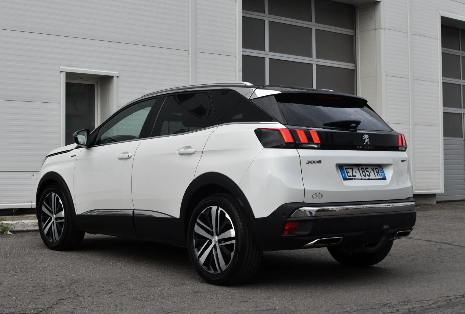 Peugeot 3008 2.0 HDI GT Line * Distronic* * Keyless*  - изображение 8