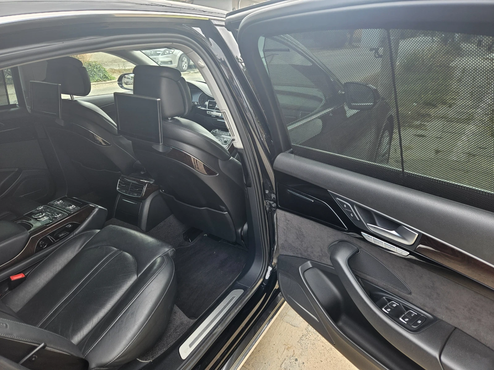 Audi A8 LONG, MATRIX FULL - изображение 9