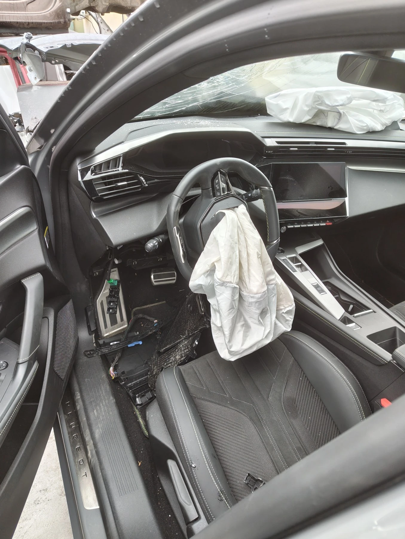 Peugeot 408 GT-LINE | Mobile.bg   6