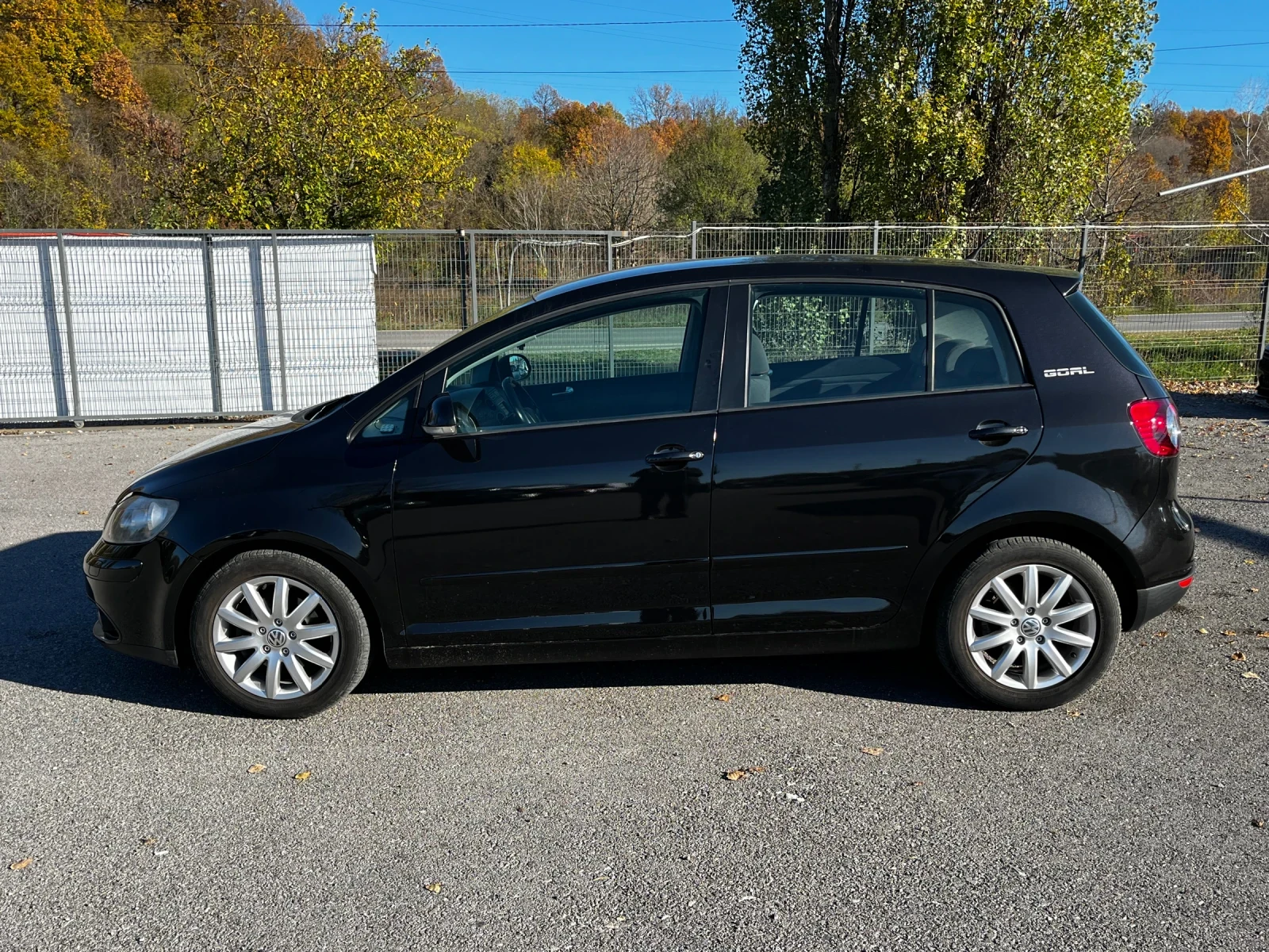 VW Golf Plus 1.9TDi 105кс 6ск GOAL - изображение 2