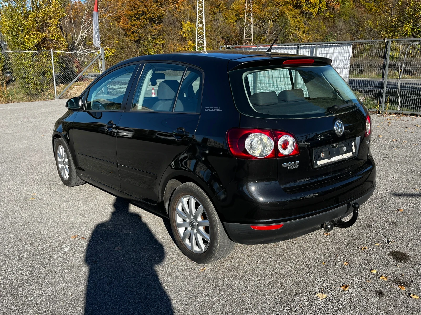 VW Golf Plus 1.9TDi 105кс 6ск GOAL - изображение 3