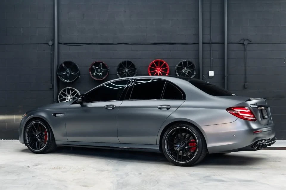 Mercedes-Benz E 63 AMG S 4MATIC+ * * CARFAX * *  * *  | Mobile.bg   8