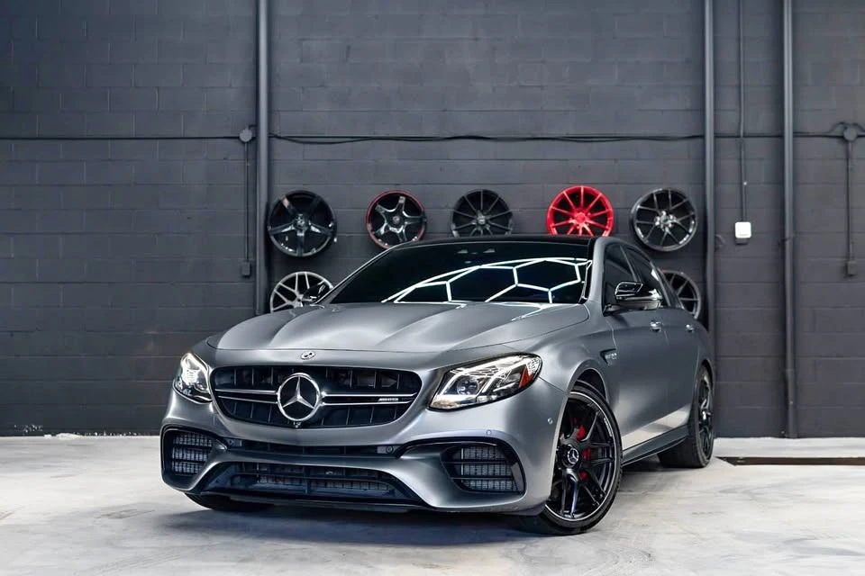 Mercedes-Benz E 63 AMG S 4MATIC+ * * CARFAX * *  * *  | Mobile.bg   1