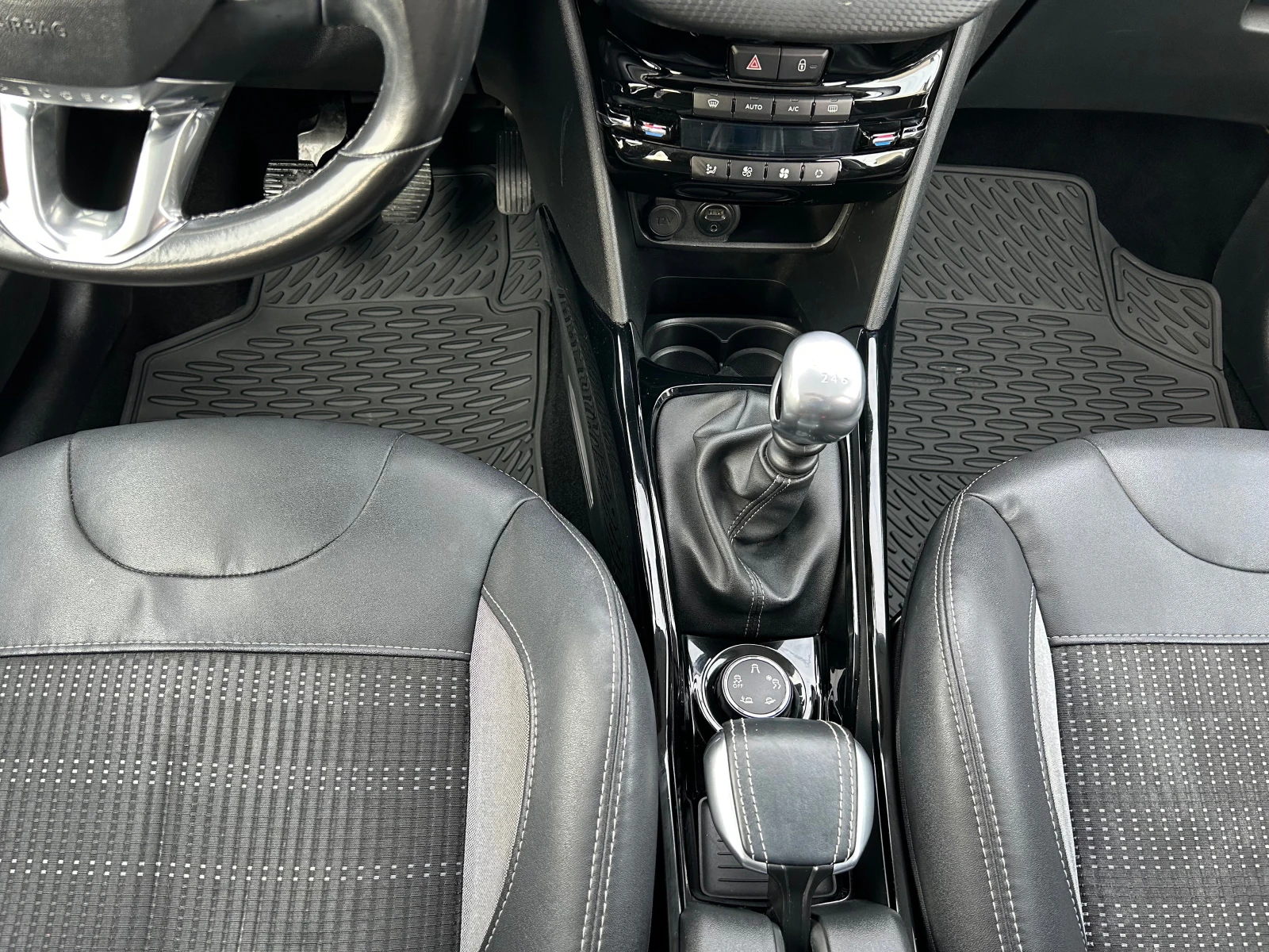 Peugeot 2008 1.6BLUEHDI-120k.c-ALLURE-2015�-���� 6-������! | Mobile.bg � ����������� 16