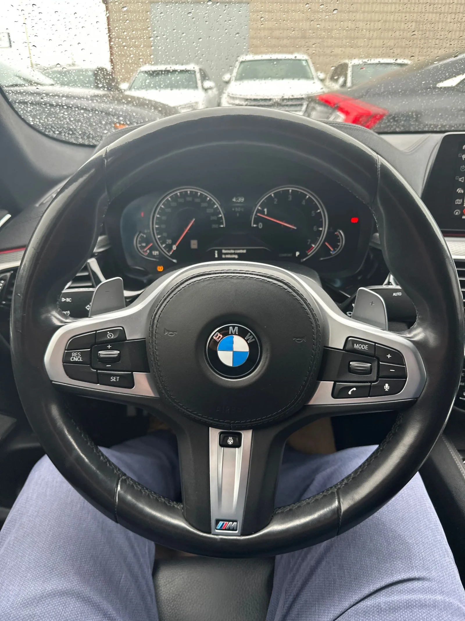 BMW 540 CARFAX* DIGITAL * HEAD-UP * ДВА КЛЮЧА, снимка 8 - Автомобили и джипове - 53996679