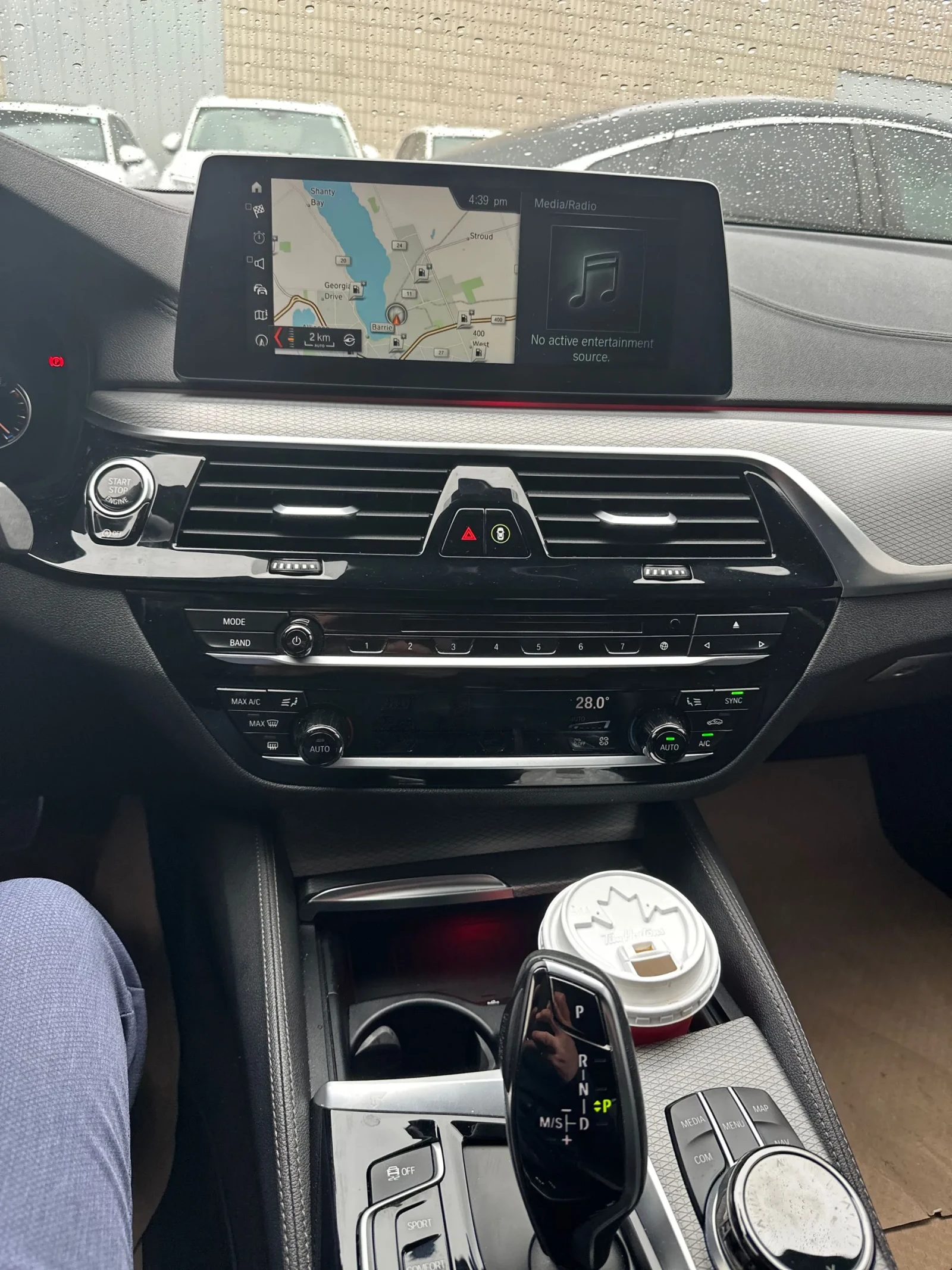 BMW 540 CARFAX* DIGITAL * HEAD-UP * ДВА КЛЮЧА, снимка 9 - Автомобили и джипове - 53996679