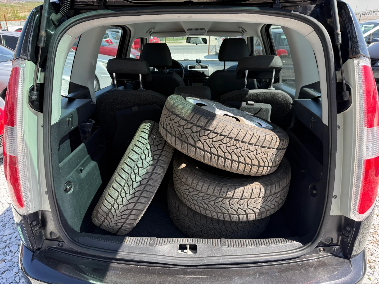 Skoda Roomster 1.9tdi 105кс 235000км Внос от Германия, снимка 9 - Автомобили и джипове - 54156757