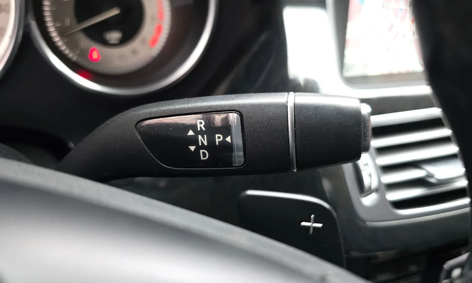Mercedes-Benz CLS 350 OБДУХВАНЕ* БЕЗ ЩЕТИ, снимка 9 - Автомобили и джипове - 54422004