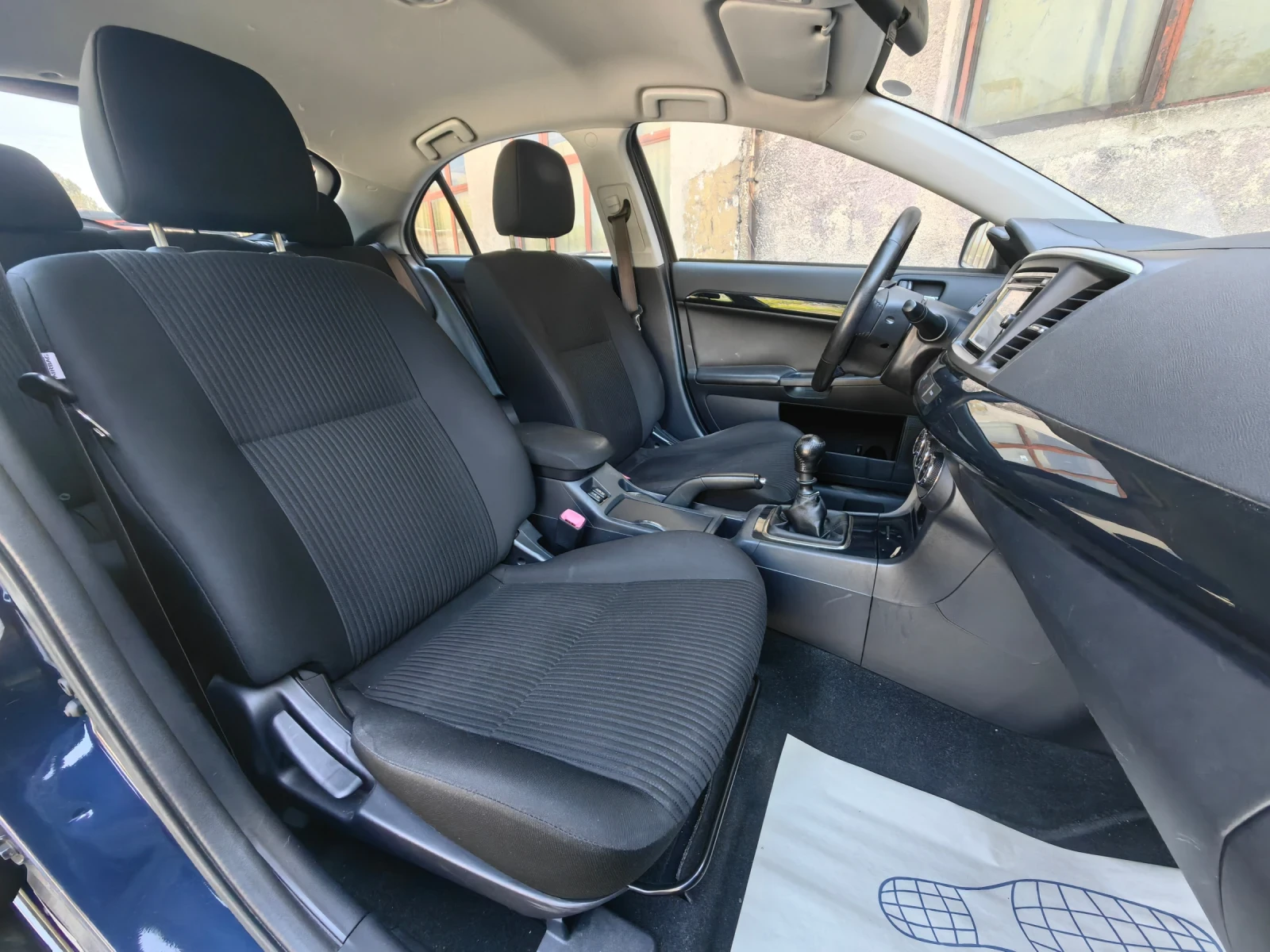 Mitsubishi Lancer 1.8 дизел 150 кс, Facelift модел 2015, Евро 5 , снимка 11 - Автомобили и джипове - 54439391