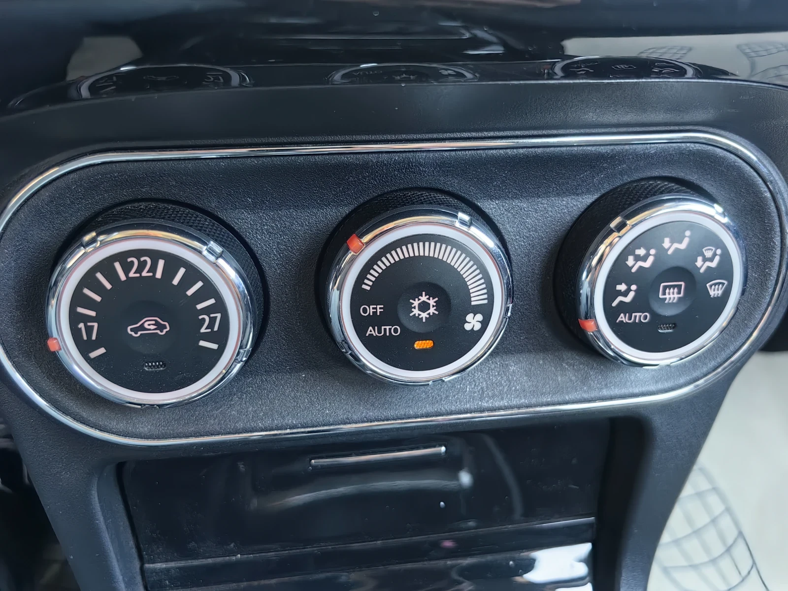 Mitsubishi Lancer 1.8 дизел 150 кс, Facelift модел 2015, Евро 5 , снимка 13 - Автомобили и джипове - 54439391