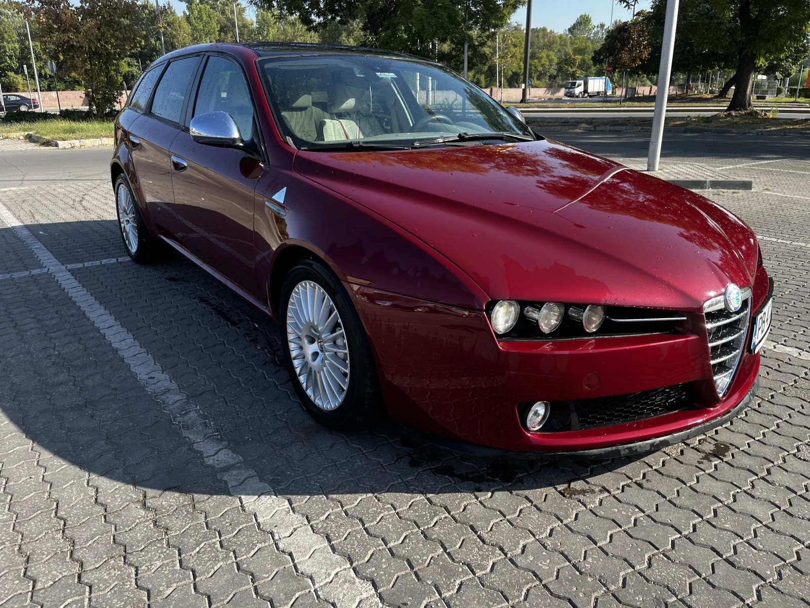 Alfa Romeo 159 sportwagon 1.9 jtd, снимка 2 - Автомобили и джипове - 54845941
