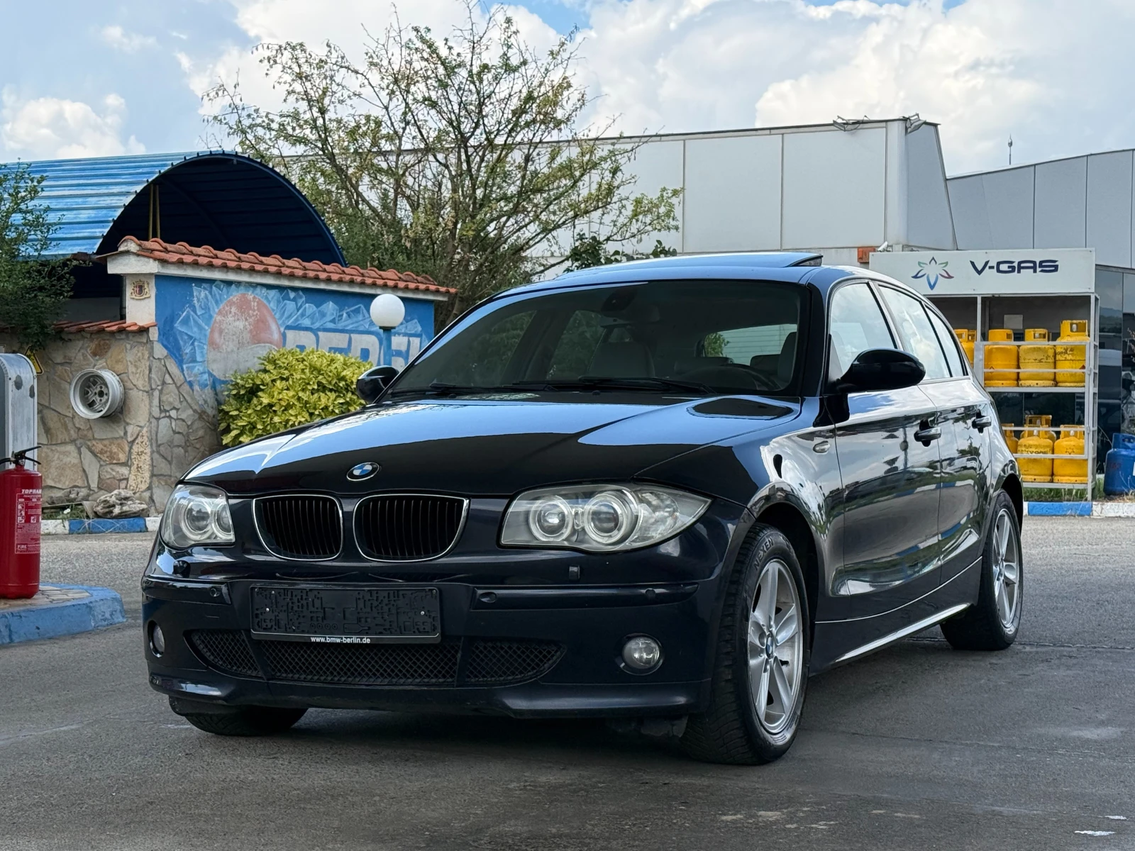 BMW 120 Navi/Xenon/Подгрев/шибидах, снимка 4 - Автомобили и джипове - 55142712