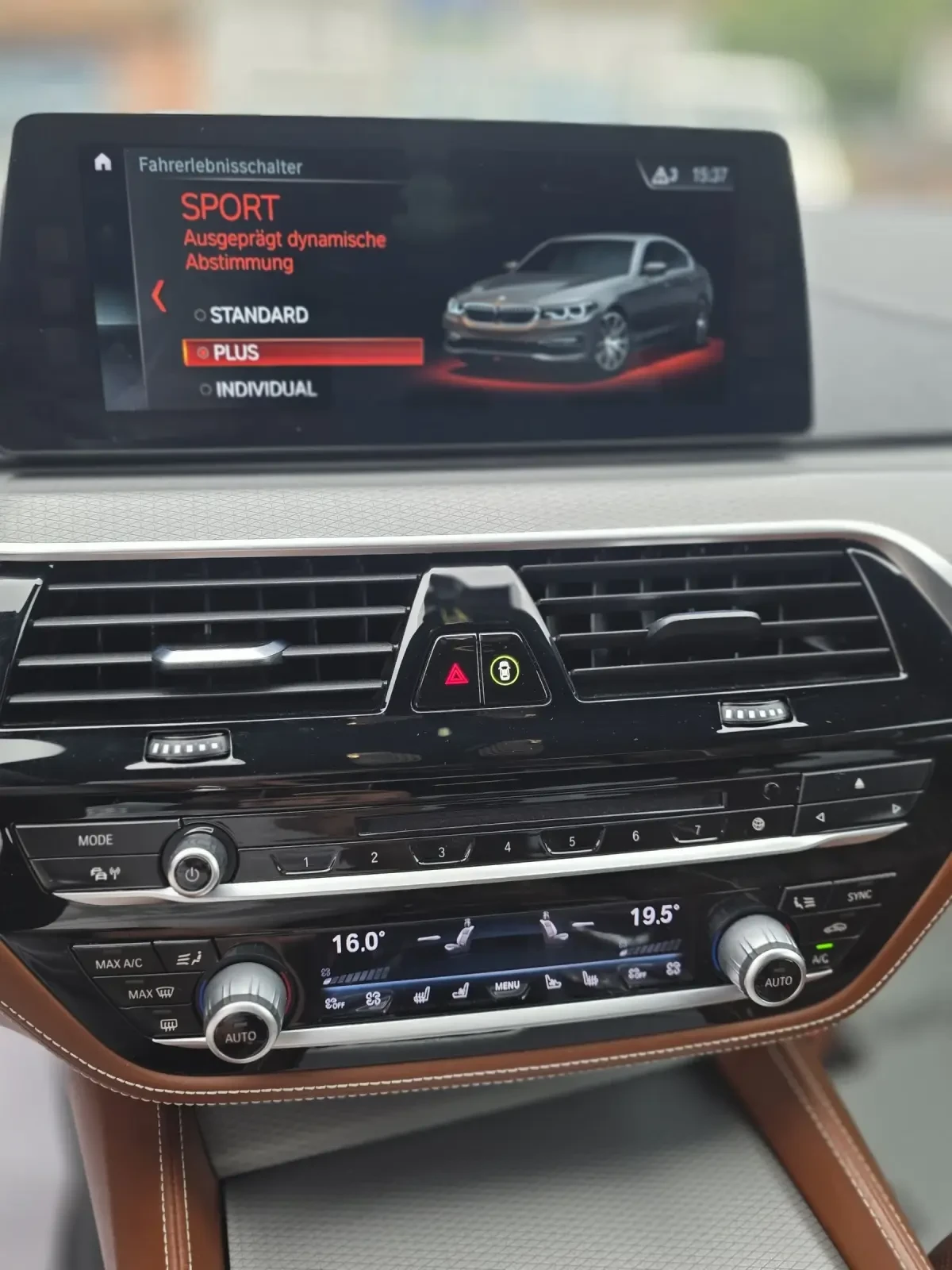 BMW 550 550i M performance xDrive , снимка 12 - Автомобили и джипове - 55215188