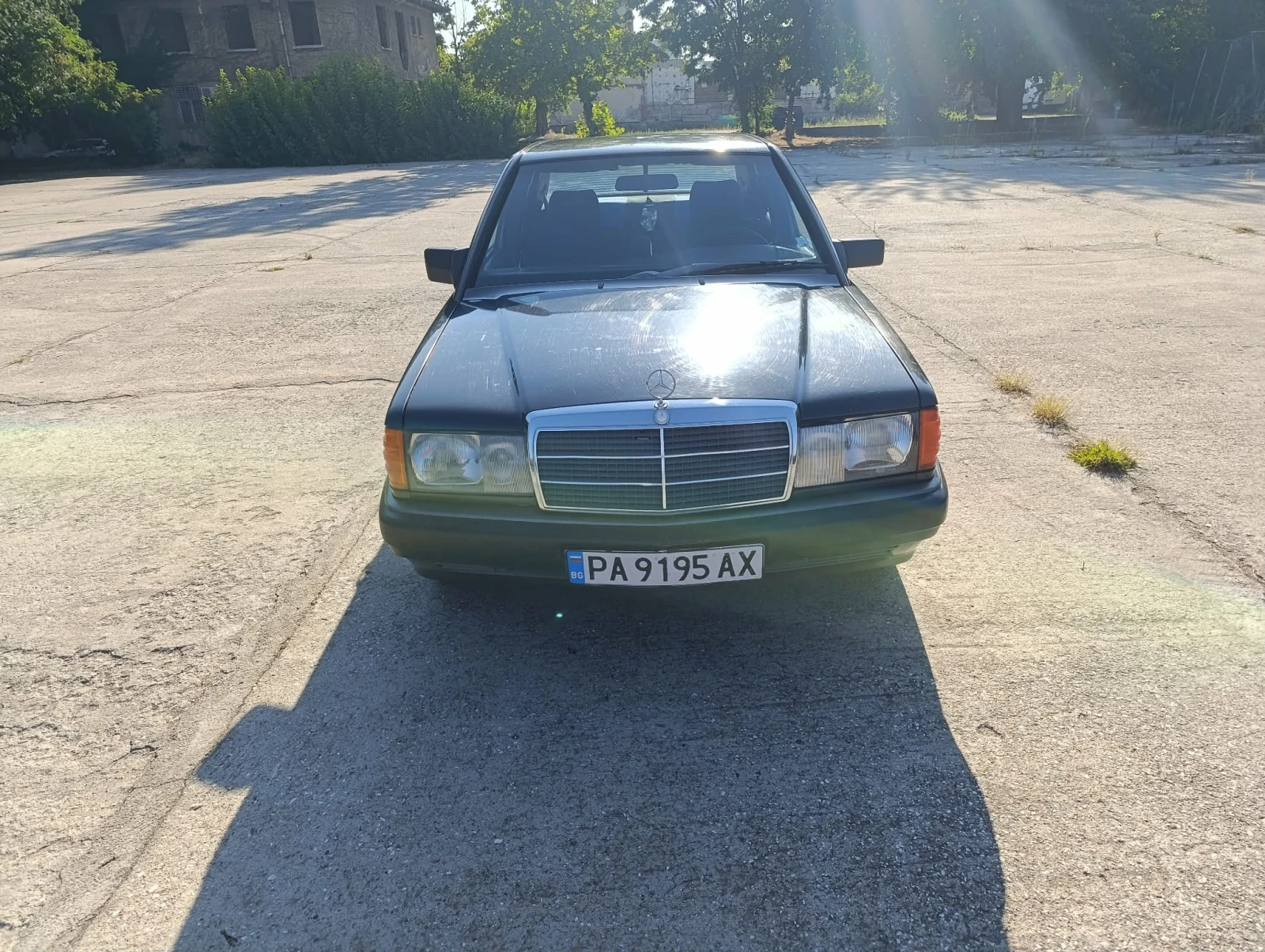 Mercedes-Benz 190, снимка 2 - Автомобили и джипове - 55515885