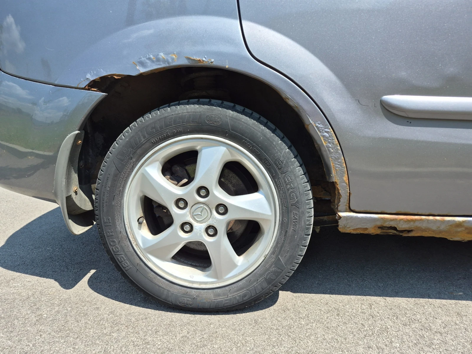Mazda Premacy 2.0 TD, снимка 8 - Автомобили и джипове - 55603634