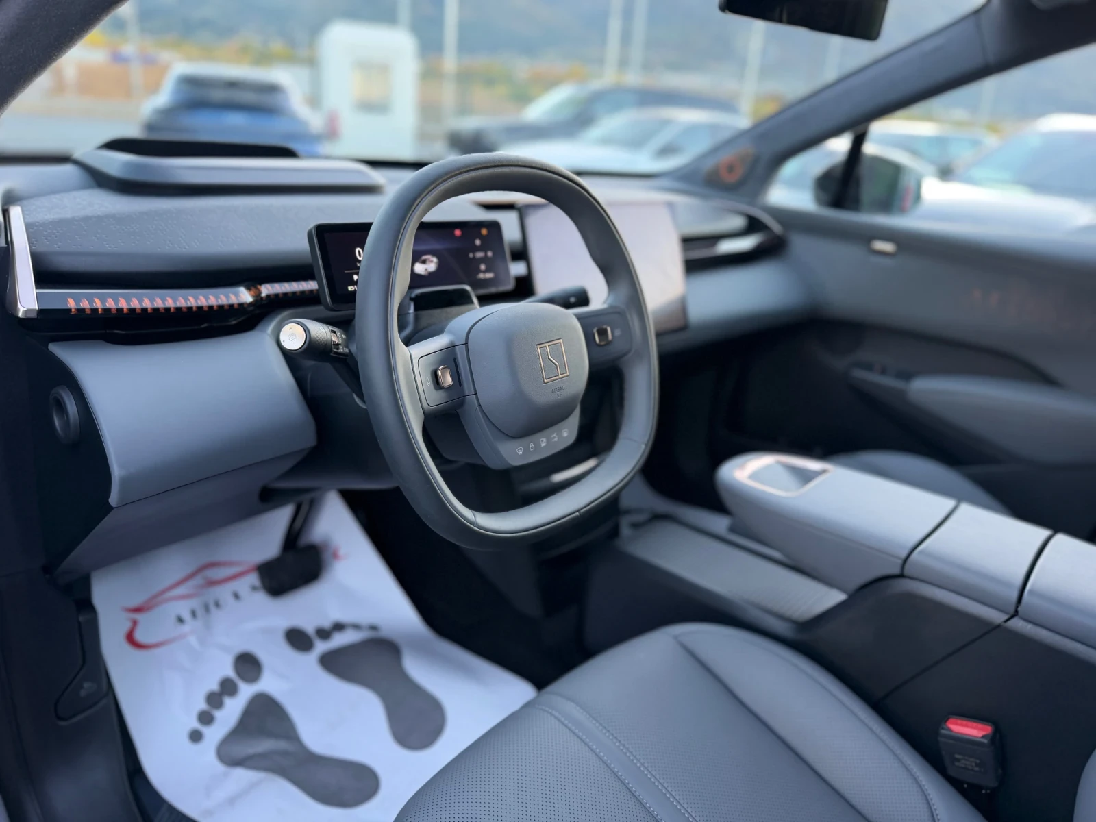 Zeekr X AWD/PERFORMANCE/LED/PANO/СОБСТВЕН ЛИЗИНГ, снимка 9 - Автомобили и джипове - 56344476