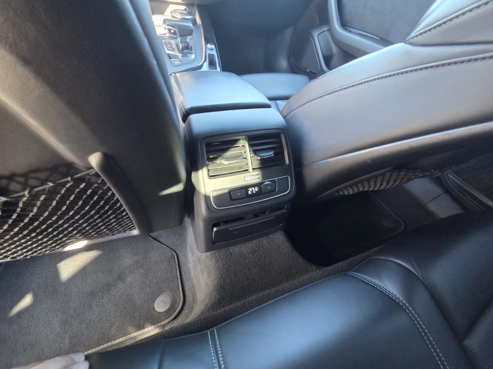 Audi A4 272 �.�. quattro S line MATRIX, HUD, 360 camera | Mobile.bg � ����������� 11
