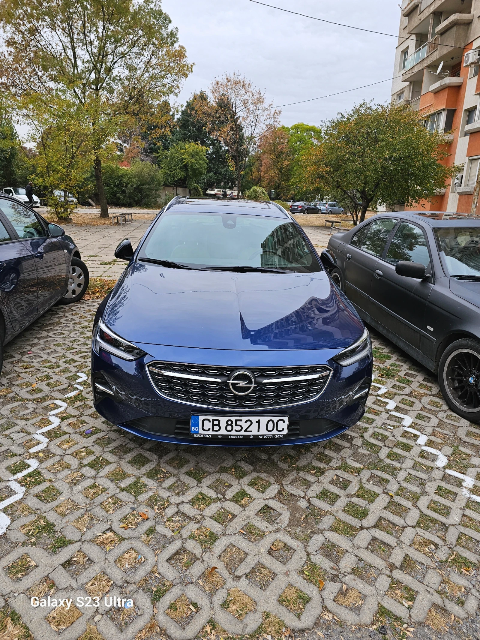 Opel Insignia Sport Tourer 2.0d Ultimate , снимка 2 - Автомобили и джипове - 56637417