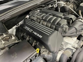 Dodge Durango SRT 392  CARFAX, снимка 11