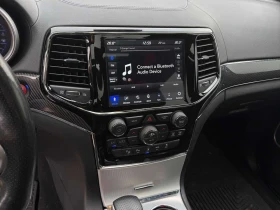 Jeep Grand cherokee  SRT / DISTRONIC /Harman Kardon / АВТОКРЕДИТ, снимка 9