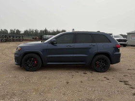 Jeep Grand cherokee  SRT / DISTRONIC /Harman Kardon / АВТОКРЕДИТ, снимка 2