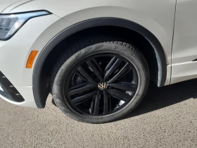 VW Tiguan / R LINE BLACK EDITION / ОПЦИЯ ЗА ФИНАНСИРАНЕ, снимка 5